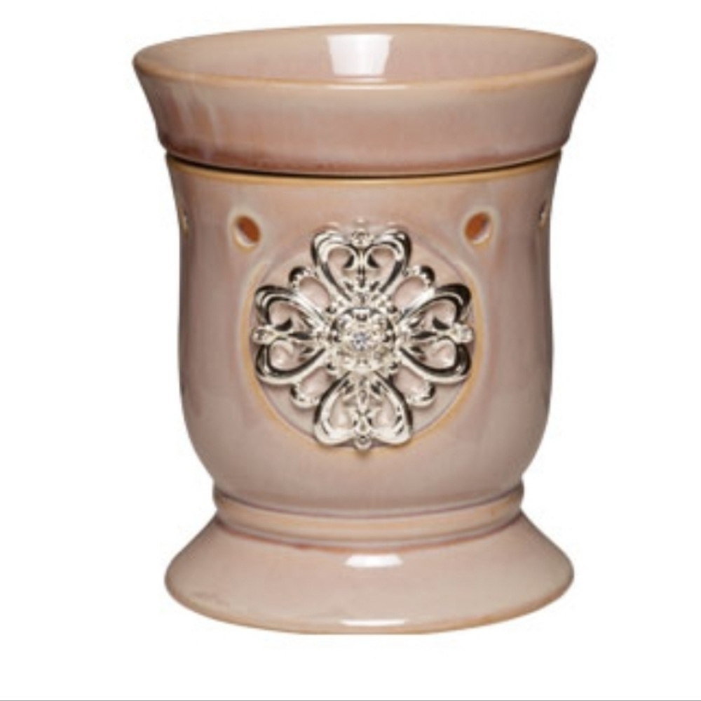 💜-SCENTSY |MOTHERS DAY WARMER - Picture 1 of 3